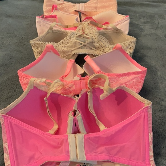 Victoria Secret Bras - Picture 6 of 6